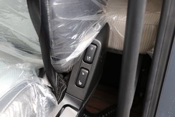 �ൺ��� ӥ�� ����� 13.2L���� 640���� 6X4 һ�����12�� AMT�Զ��� ǣ����ͼƬ