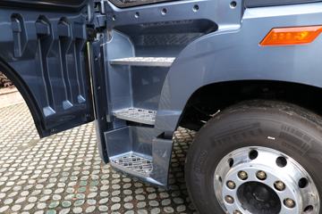 �ൺ��� ӥ�� ����� 13.2L���� 640���� 6X4 һ�����12�� AMT�Զ��� ǣ����ͼƬ
