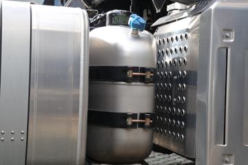 �ൺ��� ӥ�� ����� 13.2L���� 640���� 6X4 һ�����12�� AMT�Զ��� ǣ����ͼƬ