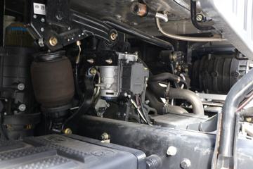 �ൺ��� ӥ�� ����� 13.2L���� 640���� 6X4 һ�����12�� AMT�Զ��� ǣ����ͼƬ