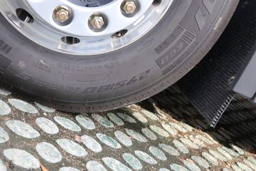 �ൺ��� ӥ�� ����� 13.2L���� 640���� 6X4 һ�����12�� AMT�Զ��� ǣ����ͼƬ