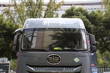 �ൺ��� ӥ�� ������ 15.7L LNG 720���� 6X4 ��ʿ��16�� AMT�Զ��� ǣ����ͼƬ