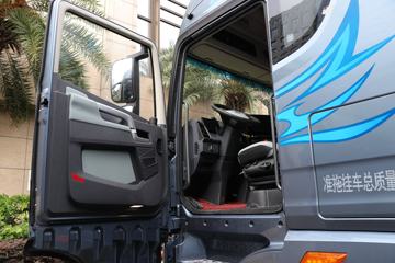 �ൺ��� ӥ�� ������ 15.7L LNG 720���� 6X4 ��ʿ��16�� AMT�Զ��� ǣ����ͼƬ