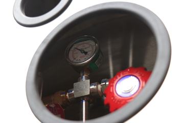 �ൺ��� ӥ�� ������ 15.7L LNG 720���� 6X4 ��ʿ��16�� AMT�Զ��� ǣ����ͼƬ