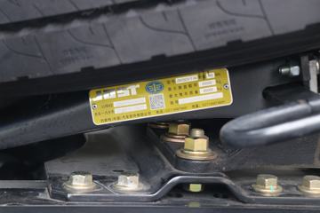 �ൺ��� ӥ�� ������ 15.7L LNG 720���� 6X4 ��ʿ��16�� AMT�Զ��� ǣ����ͼƬ