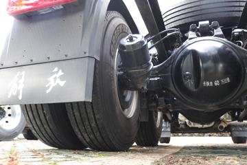 �ൺ��� ӥ�� ������ 15.7L LNG 720���� 6X4 ��ʿ��16�� AMT�Զ��� ǣ����ͼƬ