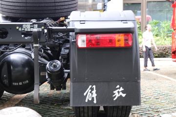 �ൺ��� ӥ�� ������ 15.7L LNG 720���� 6X4 ��ʿ��16�� AMT�Զ��� ǣ����ͼƬ