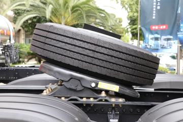 �ൺ��� ӥ�� ������ 15.7L LNG 720���� 6X4 ��ʿ��16�� AMT�Զ��� ǣ����ͼƬ