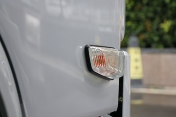 ���桤��X7 2.5L���� 180���� ��ʿ��10�� ���� 3600��� 4.18�׵��Ų�դʽ�ῨͼƬ