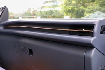 ���桤��X7 2.5L���� 180���� ��ʿ��10�� ���� 3600��� 4.18�׵��Ų�դʽ�ῨͼƬ