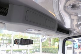 蓝擎·龙X7&nbsp;载货车驾驶室                                               图片