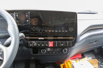 ���桤��X7 2.5L���� 180���� ��ʿ��10�� ���� 3600��� 4.18�׵��Ų�դʽ�ῨͼƬ