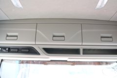 解放鹰驰 6X4 换电式纯电动牵引车 宁德时代400.61kWh