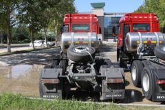 重汽HOWO TX7-N 沃尊版 12.5L LNG 480马力 6X4 中国重汽12档 牵引车