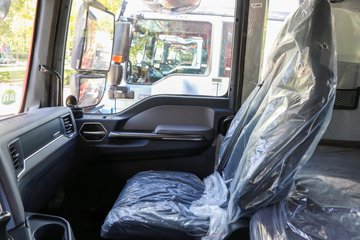 ����HOWO TX7-N ����� 12.5L LNG 480���� 6X4 �й�����12�� ǣ����ͼƬ