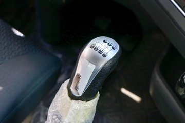 ����HOWO TX7-N ����� 12.5L LNG 480���� 6X4 �й�����12�� ǣ����ͼƬ