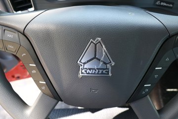 ����HOWO TX7-N ����� 12.5L LNG 480���� 6X4 �й�����12�� ǣ����ͼƬ