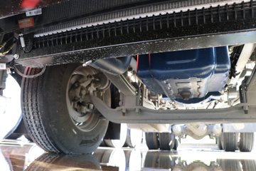 ����HOWO TX7-N ����� 12.5L LNG 480���� 6X4 �й�����12�� ǣ����ͼƬ