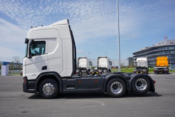 ˹��������500Rϵ�� ������ 12.7L���� 500���� 6X2R AMT�Զ���ǣ����ͼƬ