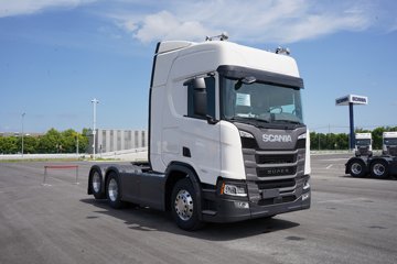 ˹��������500Rϵ�� ������ 12.7L���� 500���� 6X2R AMT�Զ���ǣ����ͼƬ