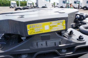 ˹��������500Rϵ�� ������ 12.7L���� 500���� 6X2R AMT�Զ���ǣ����ͼƬ