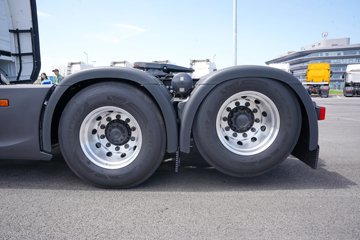 ˹��������500Rϵ�� ������ 12.7L���� 500���� 6X2R AMT�Զ���ǣ����ͼƬ