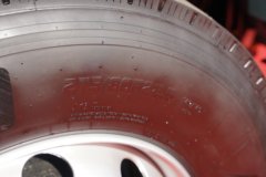 一汽解放J6G Pro领航版 7.8L柴油 380马力 4X2 万里扬10档 AMT自动档 高顶 6.75米栏板载货车 一汽解放J6G Pro领航版 7.8L柴油 380马力 4X2 万里扬10档 AMT自动档 高顶 6.75米栏板载货车