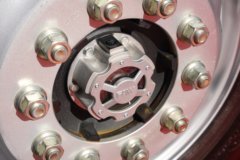 一汽解放J6G Pro领航版 7.8L柴油 380马力 4X2 万里扬10档 AMT自动档 高顶 6.75米栏板载货车 一汽解放J6G Pro领航版 7.8L柴油 380马力 4X2 万里扬10档 AMT自动档 高顶 6.75米栏板载货车