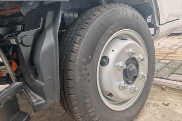 Զ�� ����F5E 2025�� ���˰� 4X2 3.82�׵��Ŵ��綯��س� ��о61.669kWhͼƬ