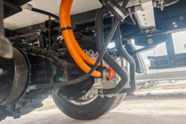 星智F5E&nbsp;电动冷藏车底盘图片