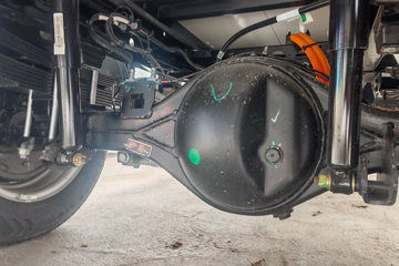 Զ�� ����F5E 2025�� ���˰� 4X2 3.82�׵��Ŵ��綯��س� ��о61.669kWhͼƬ