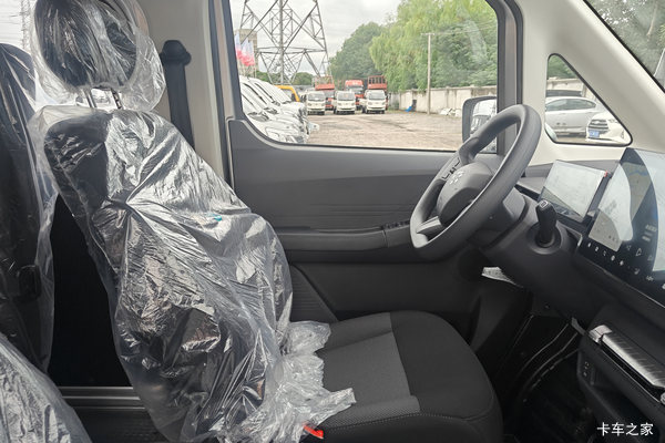 疯狂促销，直降0.3万！太原市乐福电动封闭厢货系列优惠价