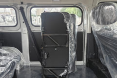 福田卡文 乐福 2025款 畅行版 6座 纯电动轻客 爱易科40.18kWh 福田卡文 乐福 2025款 畅行版 6座 纯电动轻客 爱易科40.18kWh