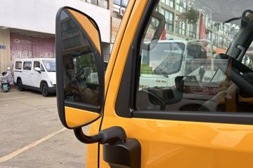 ���� ȫ��˳��խ�� ��׼�� 2.5L���� 136���� ������5�� 3.2��˫�������ῨͼƬ