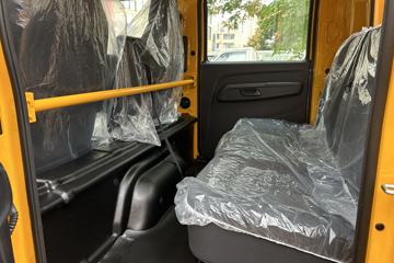 ���� ȫ��˳��խ�� ��׼�� 2.5L���� 136���� ������5�� 3.2��˫�������ῨͼƬ