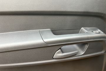 ���� ȫ��˳��խ�� ��׼�� 2.5L���� 136���� ������5�� 3.2��˫�������ῨͼƬ