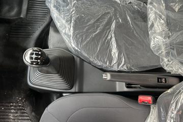 ���� ȫ��˳��խ�� ��׼�� 2.5L���� 136���� ������5�� 3.2��˫�������ῨͼƬ