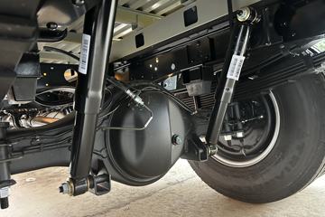 ���� ȫ��˳��խ�� ��׼�� 2.5L���� 136���� ������5�� 3.2��˫�������ῨͼƬ