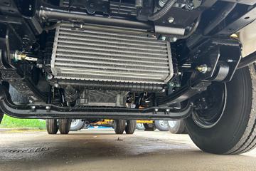 ���� ȫ��˳��խ�� ��׼�� 2.5L���� 136���� ������5�� 3.2��˫�������ῨͼƬ