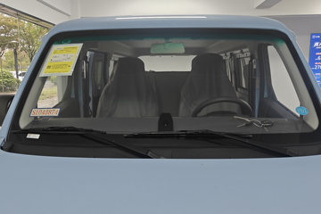 Զ�� ����V6E���ܰ� 2.3T 6�� 4.845�״��綯����;���ó�46.08kWhͼƬ