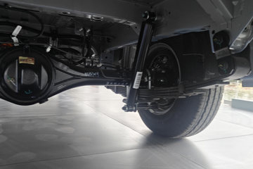 Զ�� ����V6E���ܰ� 2.3T 6�� 4.845�״��綯����;���ó�46.08kWhͼƬ