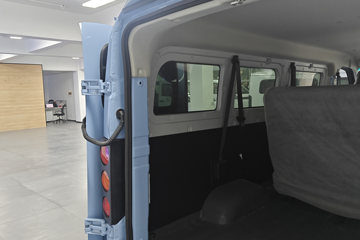 Զ�� ����V6E���ܰ� 2.3T 6�� 4.845�״��綯����;���ó�46.08kWhͼƬ