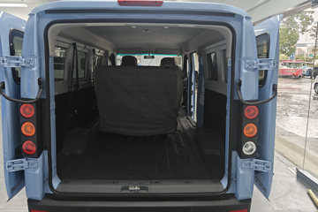 Զ�� ����V6E���ܰ� 2.3T 6�� 4.845�״��綯����;���ó�46.08kWhͼƬ