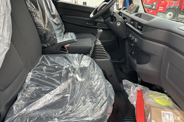 优惠0.3万 深圳市全新顺达载货车火热促销中