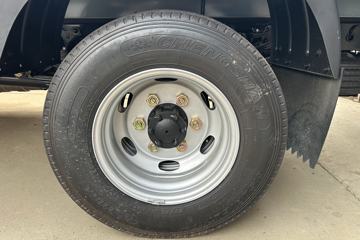 ����ȫ��˳�� ��׼�� 2.5L���� 136���� ������5�� 3.7�׵��������ῨͼƬ