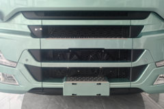 东风天龙旗舰KX 王者版 14.5L LNG 630马力 6X4 东风12档 AMT自动档 牵引车