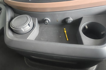 ���������콢KX ���߰� 14.5L LNG 630���� 6X4 ����12�� AMT�Զ��� ǣ����ͼƬ