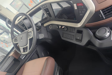 ���������콢KX ���߰� 14.5L LNG 630���� 6X4 ����12�� AMT�Զ��� ǣ����ͼƬ