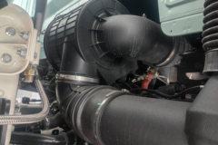 东风天龙旗舰KX 王者版 14.5L LNG 630马力 6X4 东风12档 AMT自动档 牵引车