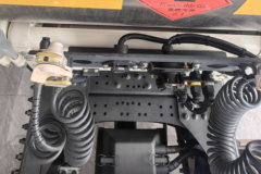 东风天龙旗舰KX 王者版 14.5L LNG 630马力 6X4 东风12档 AMT自动档 牵引车